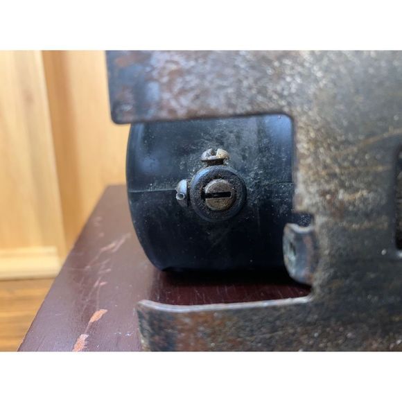 Craftsman corded jig saw - Picture 3 of 9